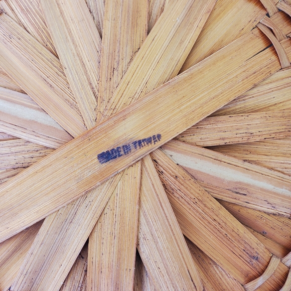 7 Wicker Paper Plate Holders Baskets 9" Vintage Rattan Round Boho Raffia Straw - Picture 6 of 8